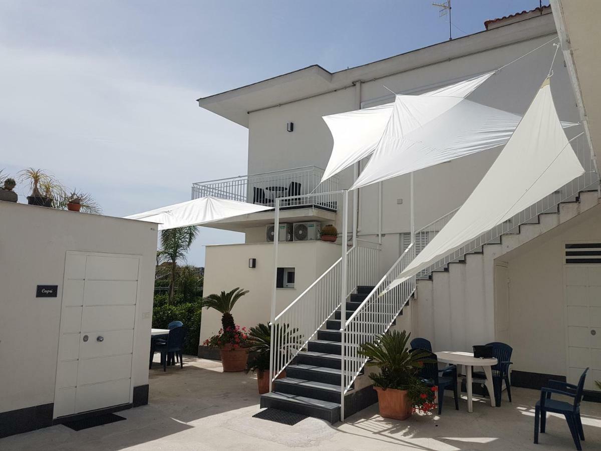 B&B Vincenzo Torre del Greco Exterior photo